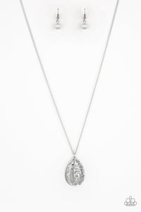 Gleaming Gardens - Silver - Pure Elegance by Kym