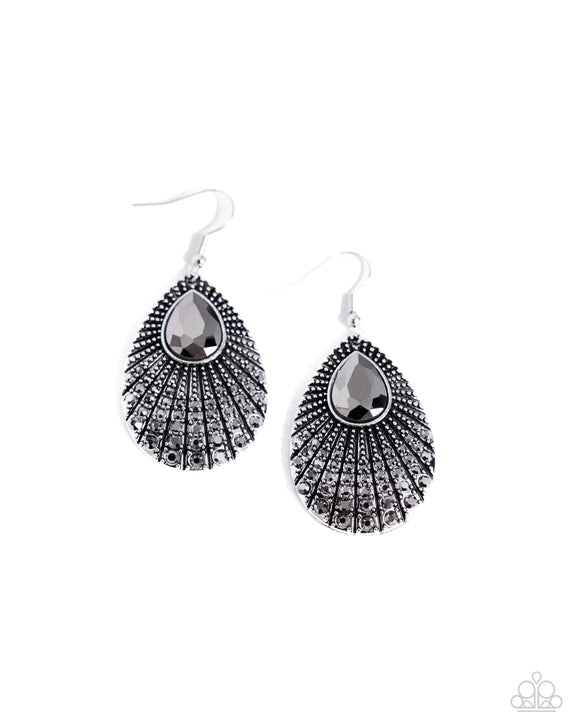 Paparazzi Jewelry Urban Relic - Silver Earring - Pure Elegance by Kym