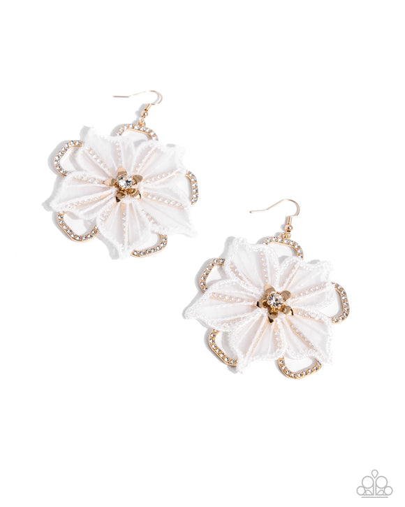 Paparazzi Jewelry Refined Recognition - Gold Earrings - Pure Elegance by Kym