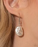 Paparazzi Jewelry Seashell Shanty - White Necklace - Pure Elegance by Kym