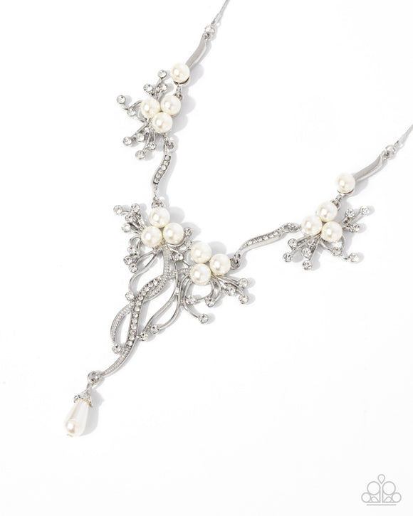 Paparazzi Jewelry Grapevine Getaway - White Necklace - Pure Elegance by Kym