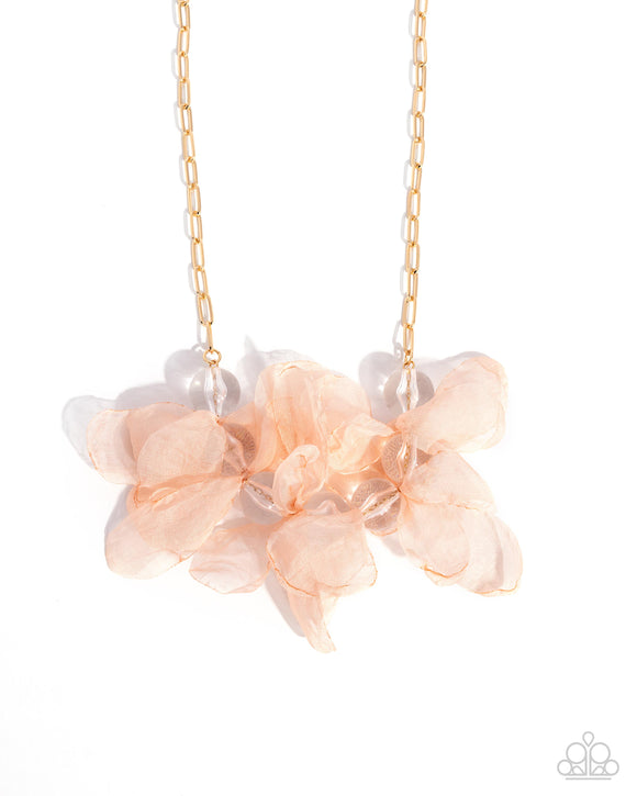 Paparazzi Jewelry Fancy Fabric - Gold Necklace
