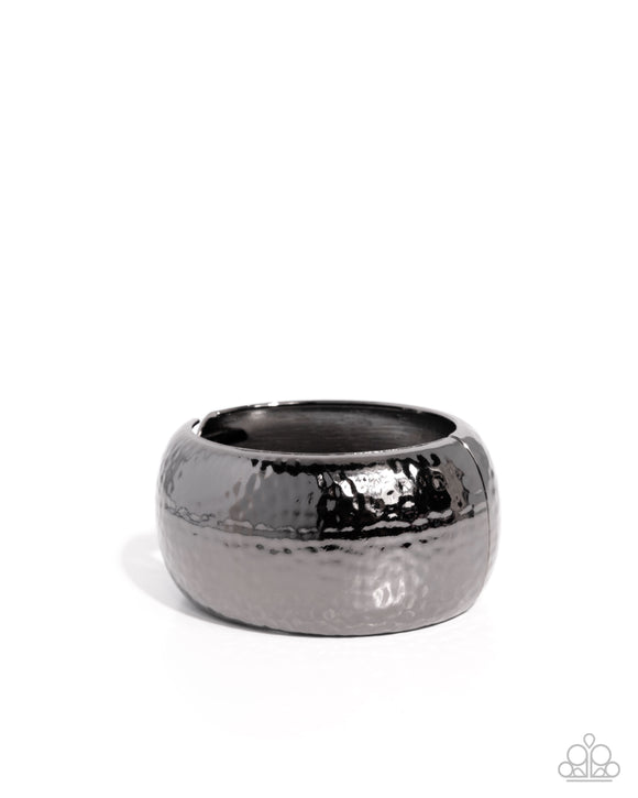 Hammered Hassle - Black - Pure Elegance by Kym