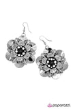 Paparazzi Jewelry Midnight Garden - Black Earrings