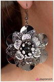 Paparazzi Jewelry Midnight Garden - Black Earrings