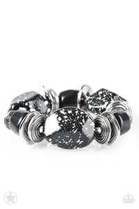 Paparazzi Accessories Glaze of Glory Black Bracelet - Pure Elegance by Kym