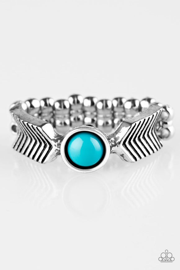 Paparazzi Accessories Awesomely ARROW-Dynamic Blue Ring - Pure Elegance by Kym