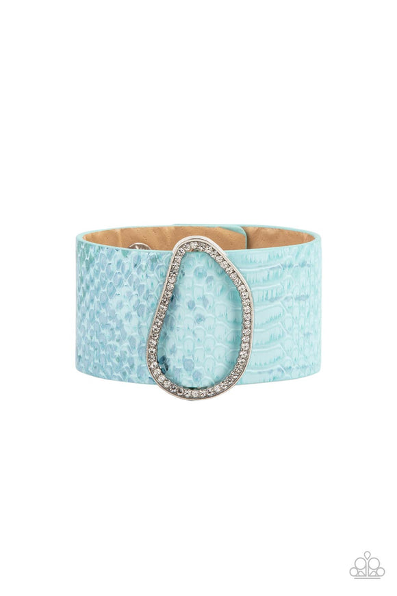 Paparazzi Jewelry HISS-tory In The Making - Blue Bracelet - Pure Elegance by Kym