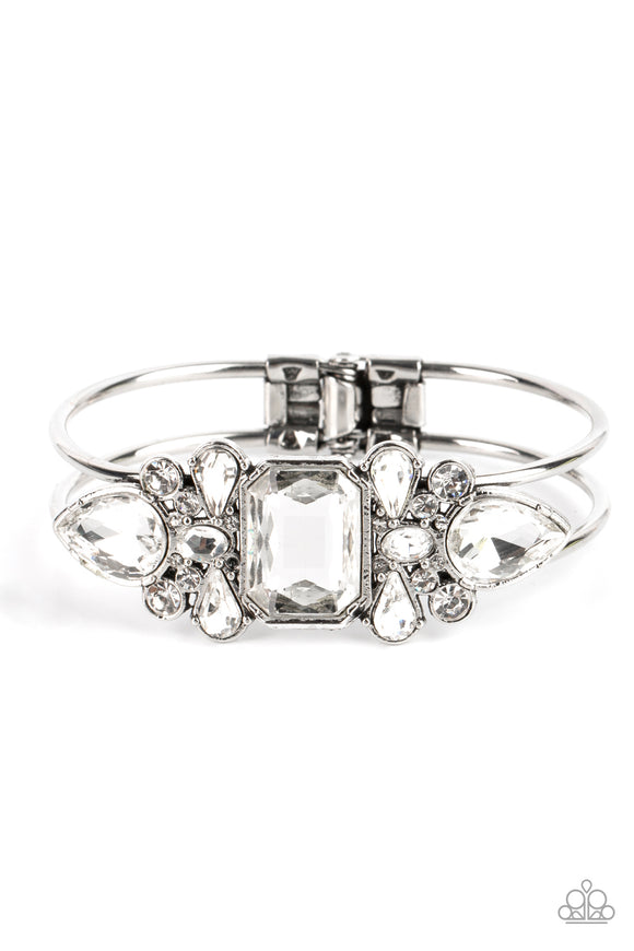 Paparazzi Jewelry Call Me Old-Fashioned - White Bracelet - Pure Elegance by Kym