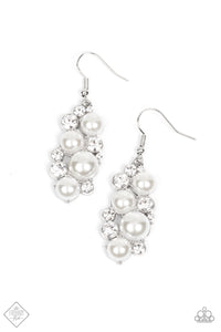 Fond of Baubles - White - Pure Elegance by Kym