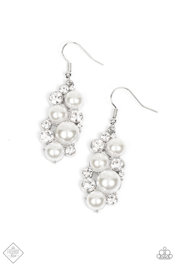 Fond of Baubles - White - Pure Elegance by Kym