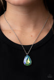 Paparazzi Jewelry Illustrious Icon - Green Necklace - Pure Elegance by Kym