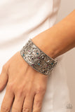 Billowy Beam - Multi - Pure Elegance by Kym