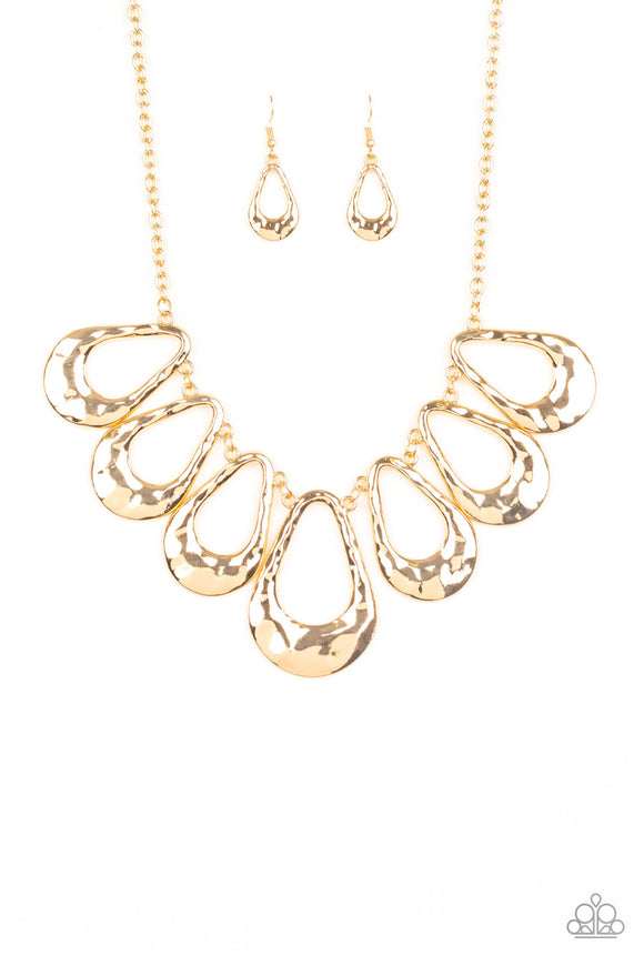 Paparazzi Jewelry Teardrop Envy - Gold Necklace - Pure Elegance by Kym