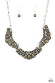 Paparazzi Accessories Naturally Native Green Necklace - Pure Elegance by Kym