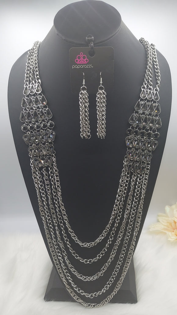 Paparazzi Jewelry The Erika Signature Series - 2019 Zi Collection Necklace - Pure Elegance by Kym